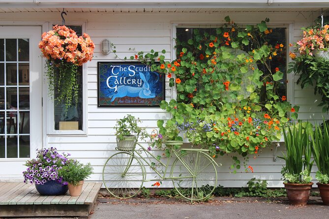 Bridge, Lighthouses & Treats - Highlights of the South Shore Driving Tour