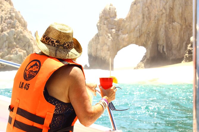 Cabo Tour to the Arch and Whale Watching, Live 3 Excursions for the Price of One - Tour Inclusions and Highlights