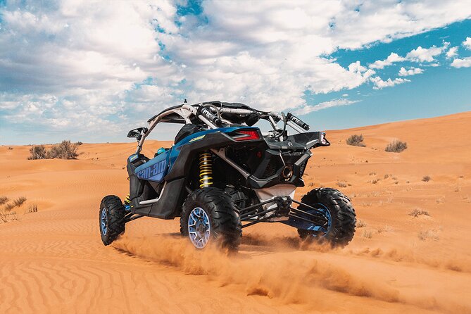 Can-am Maverick X3 RR Turbo 192HP 2 Seats 2 Hours - Spacious Seating: 2 Seats for Maximum Comfort