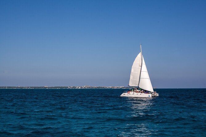 Cancún Sailing Catamaran Islas Mujeres With Open Bar - Cancellation Policy