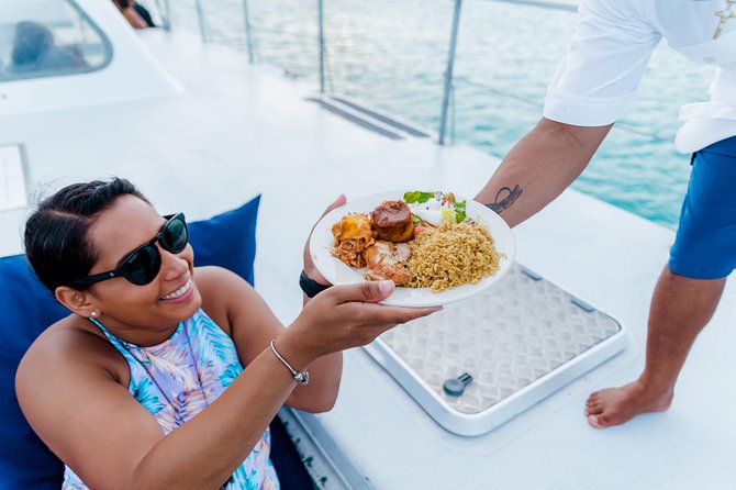 Caribbean Dinner Sail in Aruba - Start Time and Meeting Point
