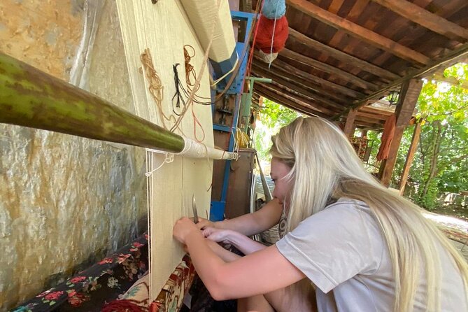 Carpet Weaving Art Lessons & Experience - Step-by-Step Carpet Weaving Process