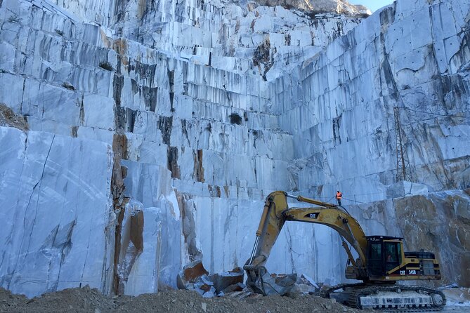 Carrara Marble Quarry Tour With Food Tasting - Tour Highlights