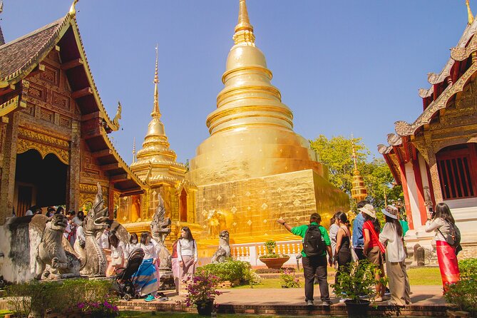 Chiang Mai Old City & Temples Guided Walking Tour - 2 Hrs - Pricing and Booking Information