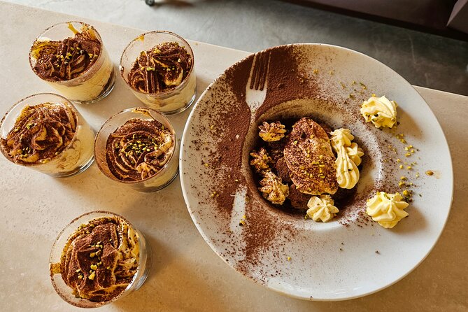 Chianti Pizza and Tiramisu Small-Group Cooking Class - Class Overview and Details