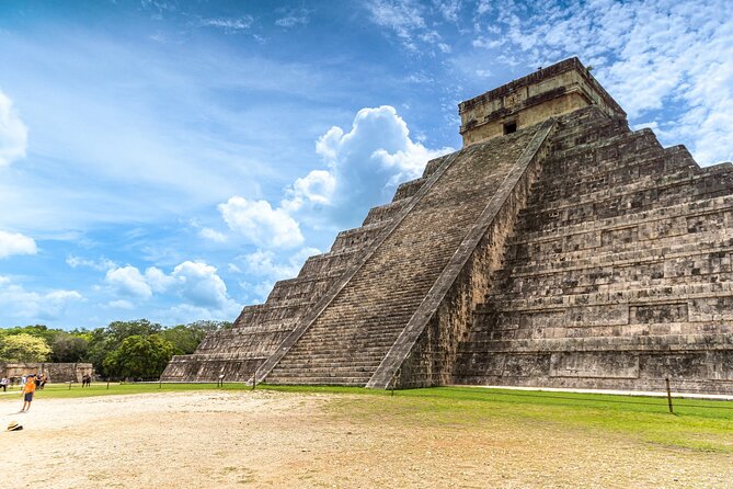 Chichen Itza Options Tour With Sacred Cenote Saamal and Valladolid City - Pricing and Guarantees