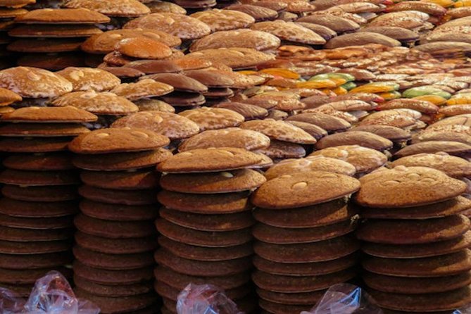 Christmas City Nuremberg - Culinary and Tradition - Must-Try Culinary Delights at the Market