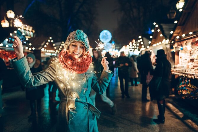 Christmas Walking Tour in Amsterdam - Pricing and Booking Details