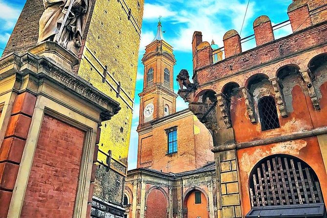 Classic Walking Tour Bologna - Tour Details