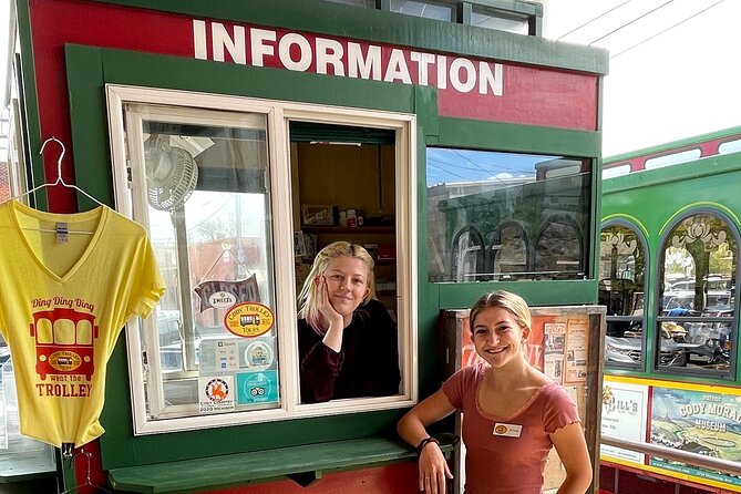 Cody Trolley Tours - Best of the West Trolley Tour - Landmarks and Highlights