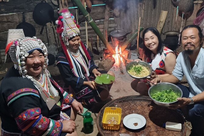 Come to Akha Village See Cooking Eatting and Dancing With Akha People - Akha Village: A Cultural Experience