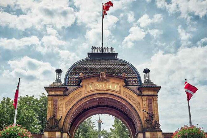 Copenhagen Card HOP Incl 40 Attractions and HOP on HOP off Bus - Pricing and Value