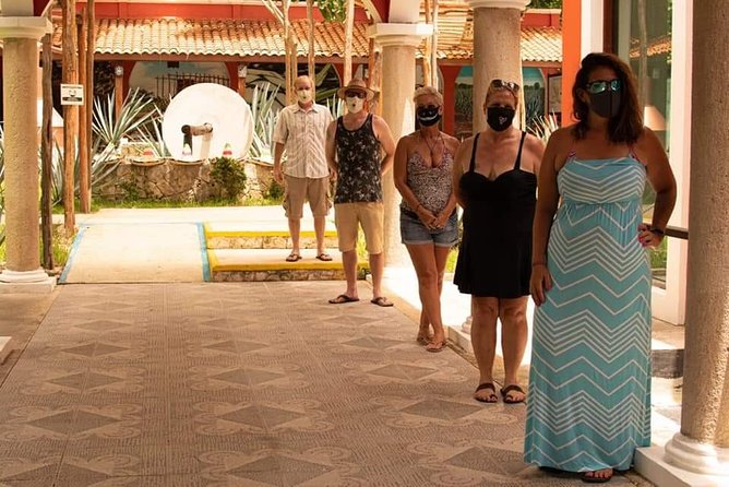 Cozumel Private Jeep Tour With Snorkeling Experience and Lunch - Itinerary and Inclusions
