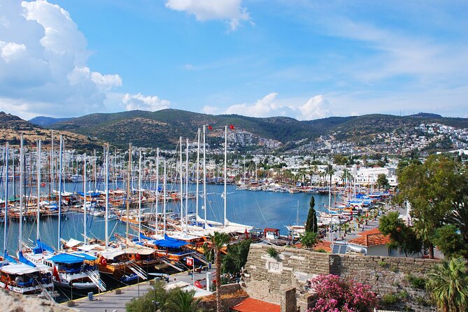 Daily Boat Trip in Bodrum With Lunch - Bodrum: A Scenic Beach Resort