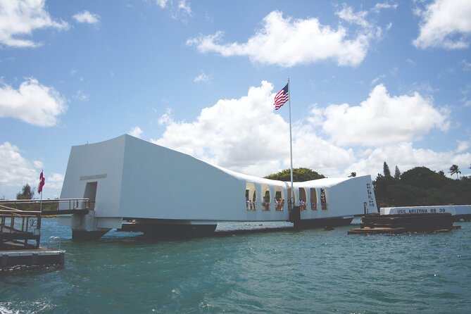Day Trip From Kona to Oahu: Pearl Harbor & City - Reasons to Choose This Tour