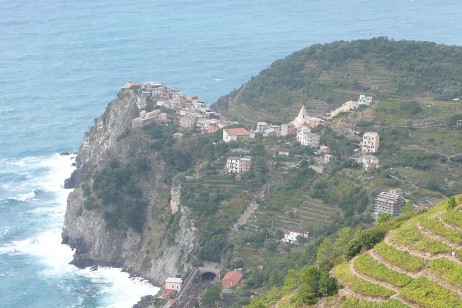 Day Trip to Cinque Terre by Deluxe Minivan & Hiking - Overview