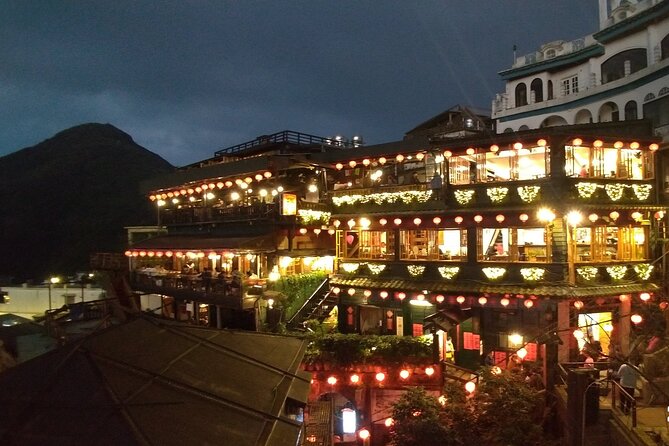 Day Trip to Jiufen by a Private Charter! (4 Hours) - Pricing and Booking Information