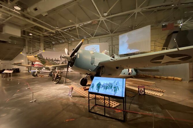 Deluxe Arizona Memorial and Pearl Harbor Aviation Museum Tour - Meeting and Pickup