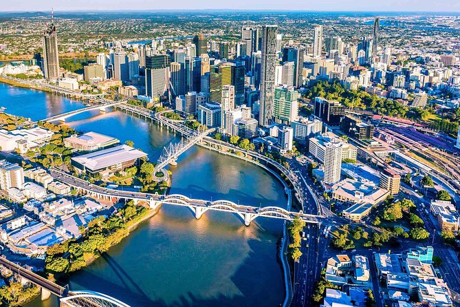 Departure Private Transfer: Brisbane to Brisbane Airport BNE in Luxury Van - Pickup and Drop-off Information