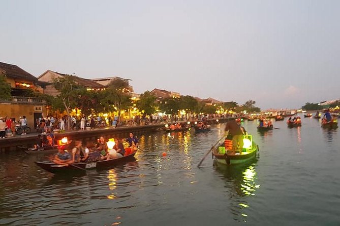 Discover Hoi An Walking Tour, Sampan Boat Ride, Night Market &Colourful Lanterns - Old Town Exploration