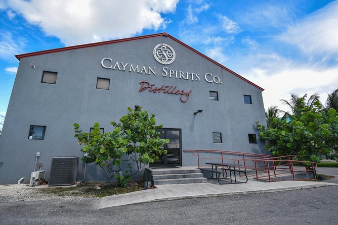 Distillery & Rum Tasting Tour in Grand Cayman - Guided Tour and Commentary