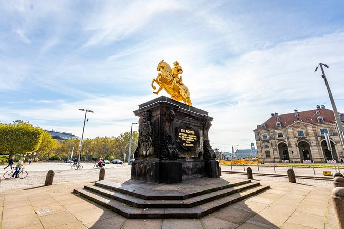 Dresden: Photogenic Locations Tour - Pricing and Booking