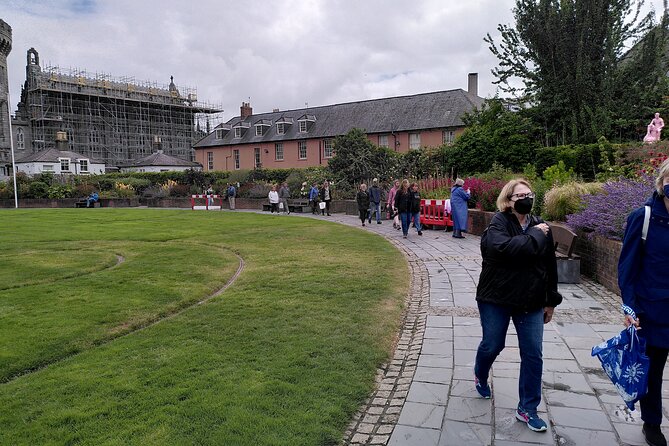 Dublin in 2.5 Hours With Failte Ireland Certified Guide. Dessert and Coffee Included - Indulging in Delicious Desserts