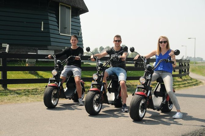 E-Scooter Rental Volendam - Countryside of Amsterdam - Pricing and Reservation