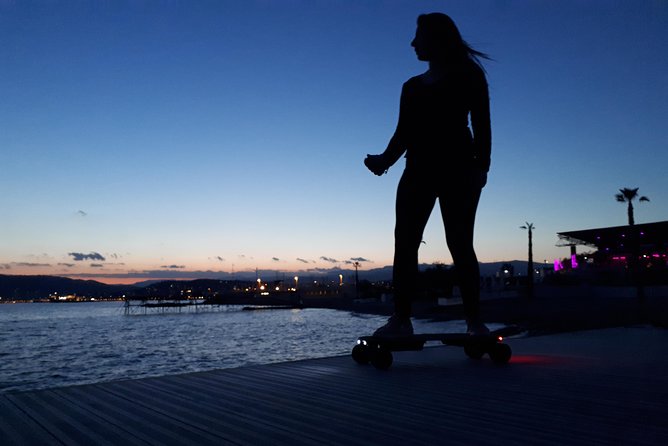 E-Skateboard Initiation and City Discovery - What Is an E-Skateboard?