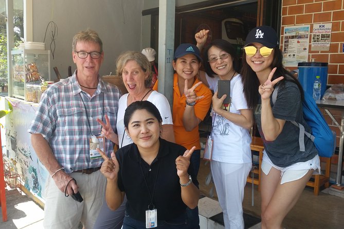 แปลเป็นภาษาอังกฤษ: Thai Street Food & Morning Market Walking Tour in Hua Hin - Hua Hins Culinary Scene