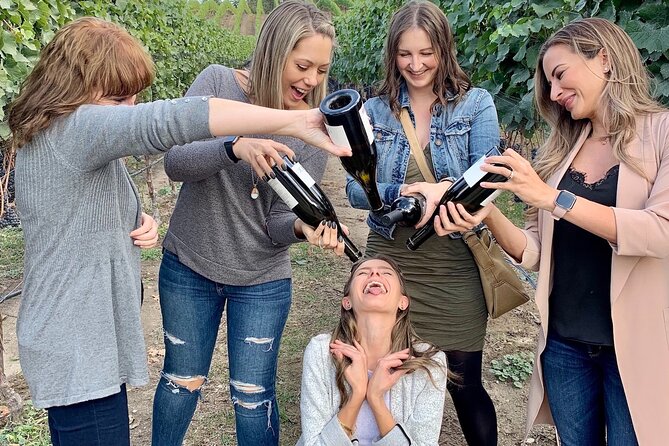 East Kelowna Half-Day Guided Wine Tour With 4 Wineries - Tour Itinerary