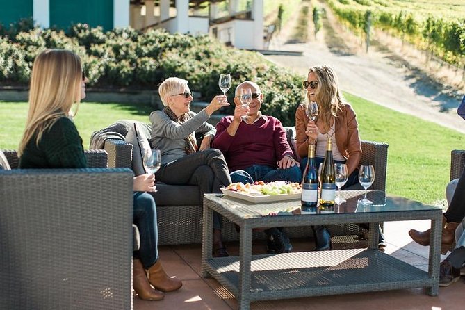 East Kelowna Wine Tour From Vernon - Classic - 4 Wineries - Wine Tasting Experiences