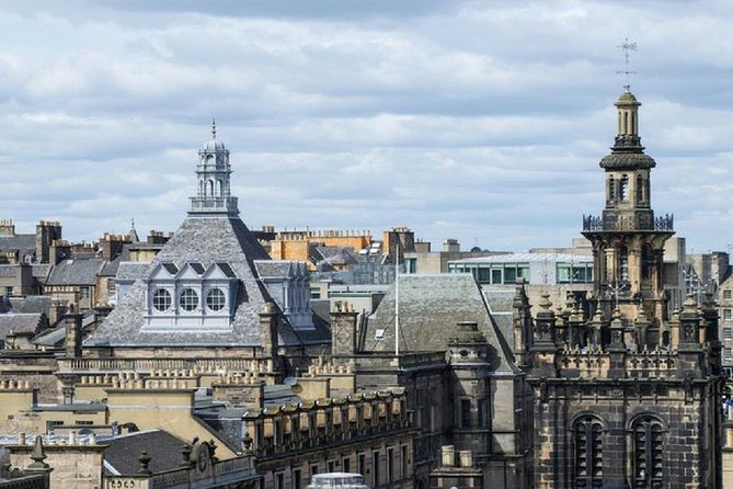 Edinburgh 3 Hour Walking Tour With an Italian Tour Guide - Tour Details