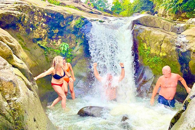El Yunque Rainforest Tour With Water Slide, Waterfall, Shopping and Beach Time - Meeting and Pickup Information