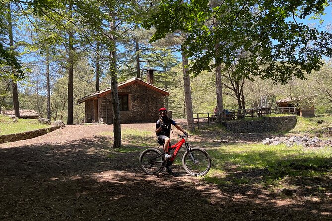 Etna Ebike Tour - Inclusions