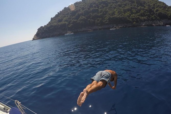 Exclusive Excursions on a Sailing Boat - Booking and Flexibility