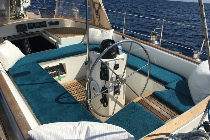 Exclusive Private Cruise on a Luxury Sailing Yacht-Nice/Monaco - Yacht Features and Amenities