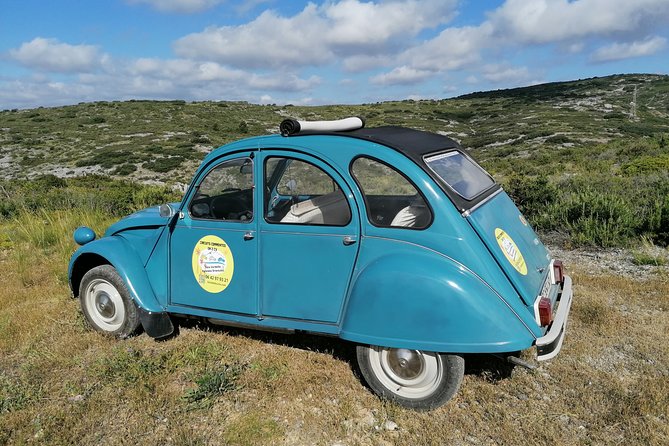 Excursions on Commented Circuits in Cases De Pene in 2 Citroën CV - Private Transportation Details