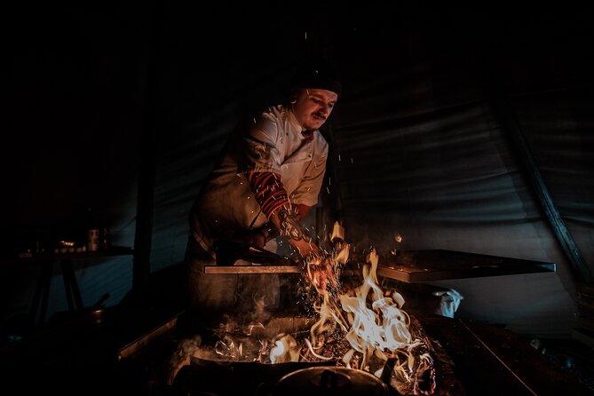 Experience the Majestic Auroras Kiruna-Abisko & Tipi Dinner - Unforgettable Northern Lights Experience