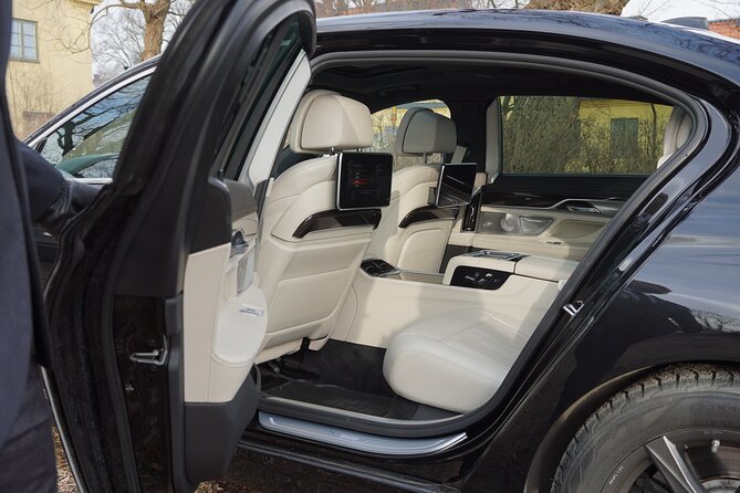 First Class Airport Limousine Transfer: Stockholm City to Arlanda Airport - Booking Confirmation