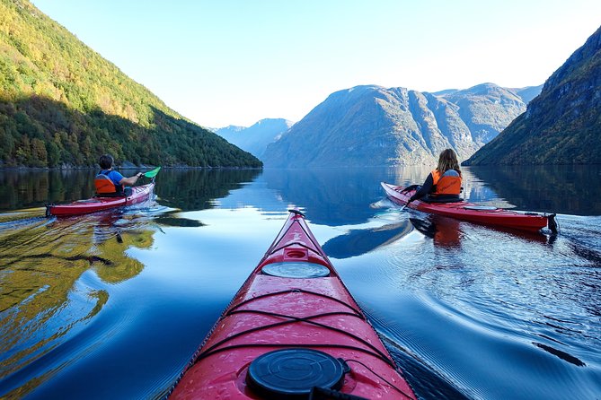 Fjord Paddle in Hellesylt - Half Day Kayaking Tour - Tour Experience