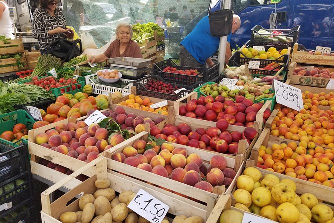 Food and Wine Tour of Pescara Vecchia on Foot - Local Cuisine and Wine Tastings
