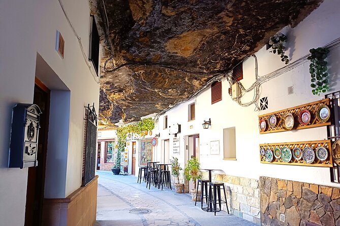 From Marbella: Private Tour in Ronda & Setenil De Las Bodegas - Tour Highlights