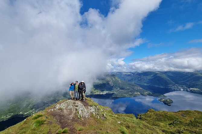 Full-Day Fjord Hiking Private- Bergen - Meeting and Pickup