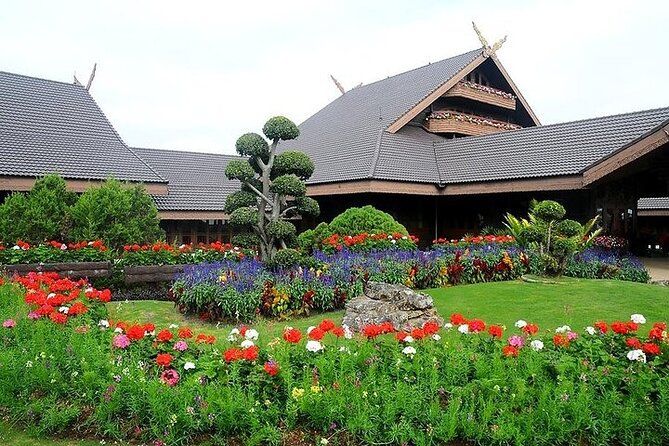Full Day Group Tour in Chiang Rai - Itinerary Overview