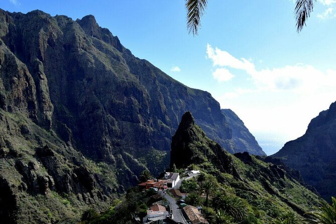 Full-day Guided Bus Tour to Mt. Teide and the Towns of Icod, Garachico, Masca - Tour Details and Logistics