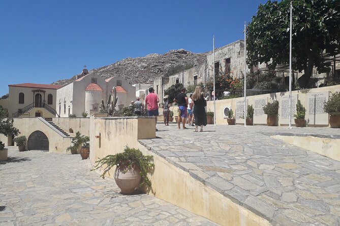 Full-Day Private Tour to South Coast of Crete From Chania - Scenic Coastal Drive