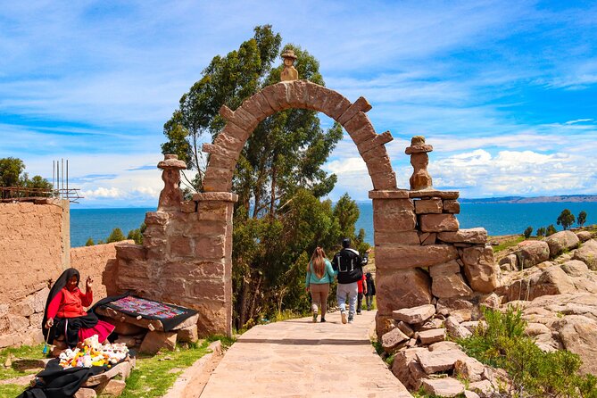 Full Day Tour Uros and Taquile (Speed Boat) - Tour Overview and Inclusions