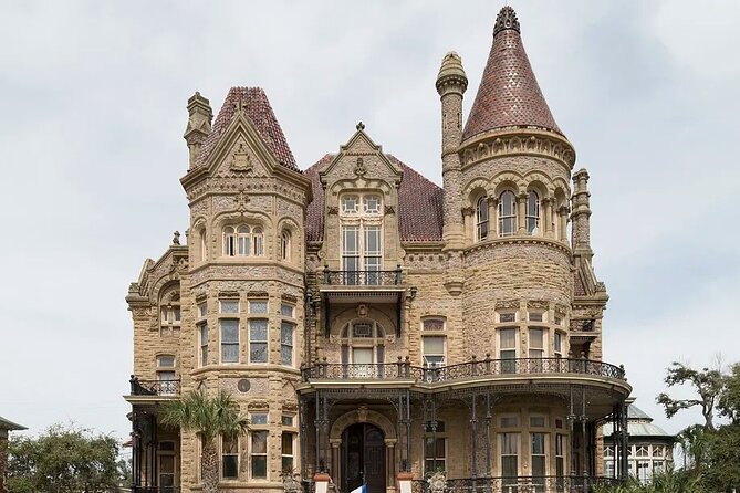 Galveston Mansions and Murder Walking Tour - Meeting and Pickup Details