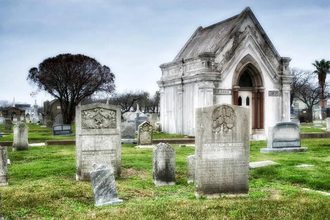 Galvestons Haunted Cemetery Walking Tour - Overview and Itinerary